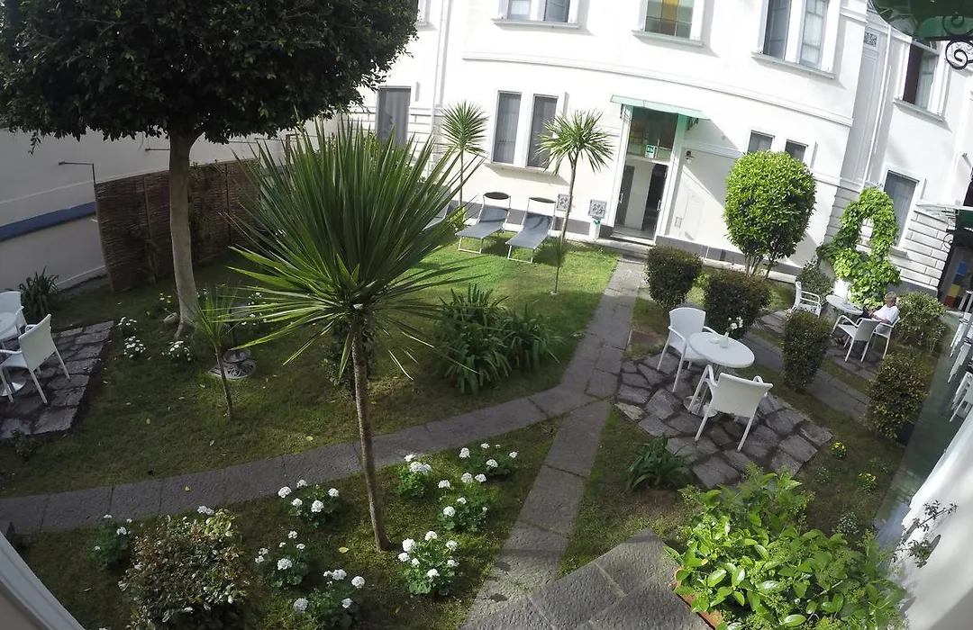 Villa Vittoria Tropea B&B-1